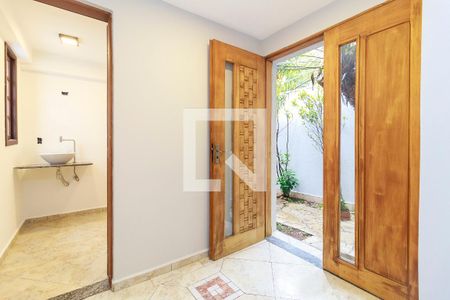 Sala de casa para alugar com 3 quartos, 250m² em Vila Cordeiro, São Paulo