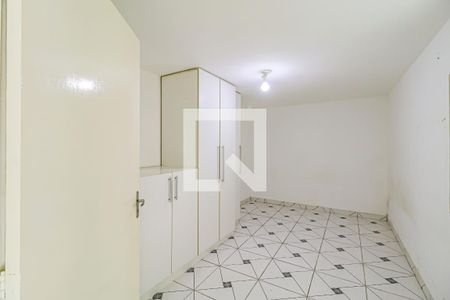 Quarto 1 de casa para alugar com 2 quartos, 50m² em Jardim São Jorge, São Paulo