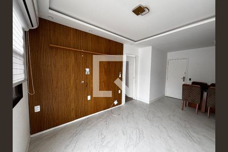 Sala de apartamento à venda com 2 quartos, 63m² em Barra da Tijuca, Rio de Janeiro