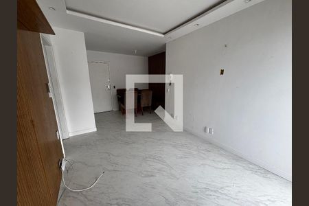 Sala de apartamento à venda com 2 quartos, 63m² em Barra da Tijuca, Rio de Janeiro