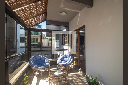 Varanda de casa para alugar com 3 quartos, 350m² em Nonoai, Porto Alegre