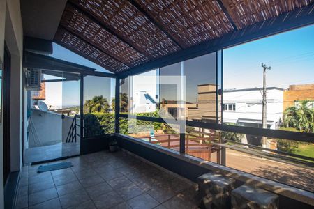 Varanda de casa para alugar com 3 quartos, 350m² em Nonoai, Porto Alegre