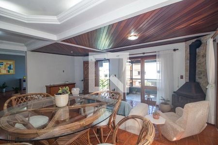 Sala de casa para alugar com 3 quartos, 350m² em Nonoai, Porto Alegre