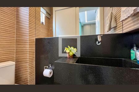 Lavabo  de apartamento à venda com 4 quartos, 128m² em Gutierrez, Belo Horizonte