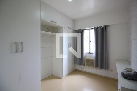 Quarto 1 de apartamento para alugar com 2 quartos, 64m² em Barra Olímpica, Rio de Janeiro