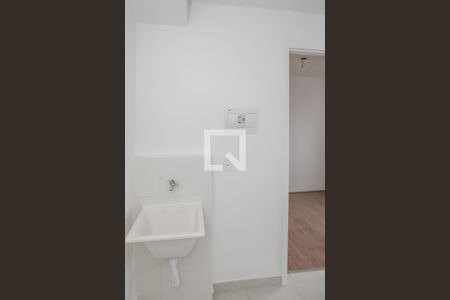 Sala/Cozinha de apartamento para alugar com 1 quarto, 26m² em Parque Industrial Tomas Edson, São Paulo