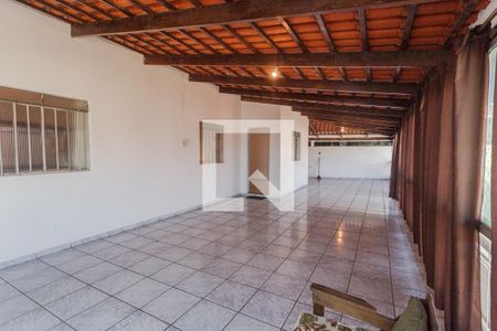 Varanda de casa para alugar com 3 quartos, 180m² em Ana Lúcia, Belo Horizonte