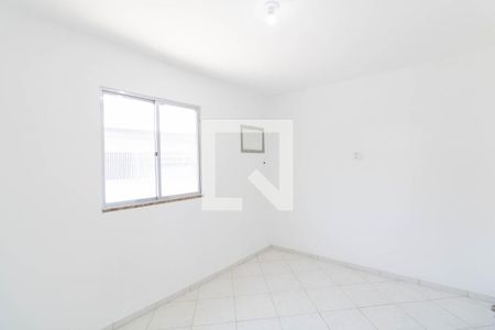 Quarto 1 de casa de condomínio para alugar com 2 quartos, 79m² em Campo Grande, Rio de Janeiro