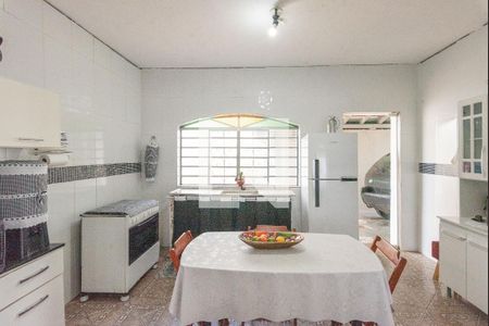 Cozinha de casa à venda com 4 quartos, 165m² em Jardim Eulina, Campinas