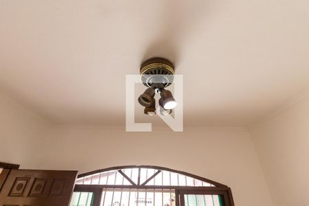 Sala de casa para alugar com 4 quartos, 135m² em Nova Mirim, Praia Grande