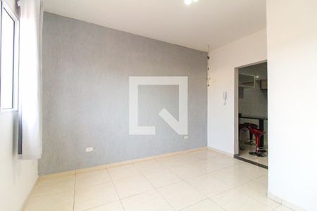 Sala de casa de condomínio à venda com 2 quartos, 57m² em Parada Xv de Novembro, São Paulo