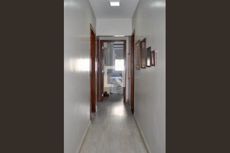 Corredor de apartamento à venda com 3 quartos, 70m² em Partenon, Porto Alegre