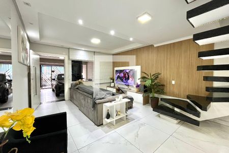 Sala de casa à venda com 3 quartos, 150m² em Jardim Floresta, São Paulo
