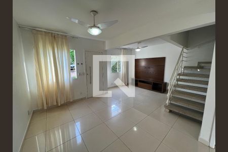 Sala de casa de condomínio para alugar com 3 quartos, 110m² em Bairro Guaporé, Ribeirão Preto