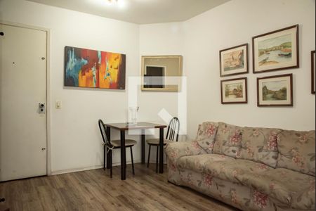 Sala de apartamento para alugar com 1 quarto, 40m² em Vila Clementino, São Paulo