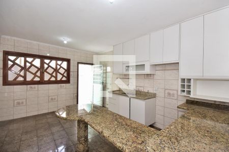 Cozinha de casa para alugar com 1 quarto, 40m² em Jardim Umarizal, São Paulo