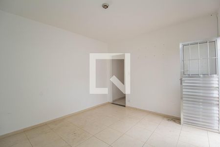 Sala de casa para alugar com 2 quartos, 65m² em Vila Sao Vicente, São Paulo