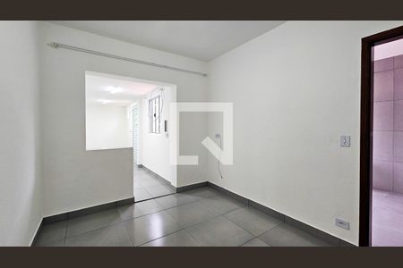 Quarto de casa para alugar com 2 quartos, 80m² em Jardim Satelite, São Paulo