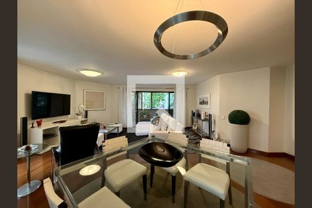 Sala de apartamento à venda com 4 quartos, 224m² em Campo Belo, São Paulo