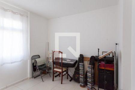 quarto 2 de apartamento para alugar com 2 quartos, 56m² em Sion, Belo Horizonte