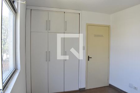 Quarto 1 de apartamento para alugar com 2 quartos, 65m² em Bacacheri, Curitiba
