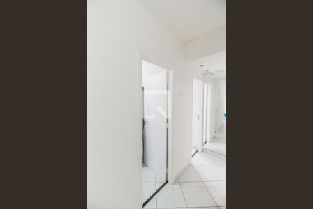 Corredor de apartamento para alugar com 2 quartos, 75m² em Jardim Iracema, Barueri