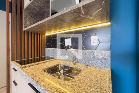 Sala e cozinha de apartamento para alugar com 1 quarto, 33m² em Vila Mariana, São Paulo