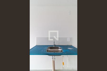 Sala/Cozinha de apartamento para alugar com 1 quarto, 26m² em Parque Industrial Tomas Edson, São Paulo