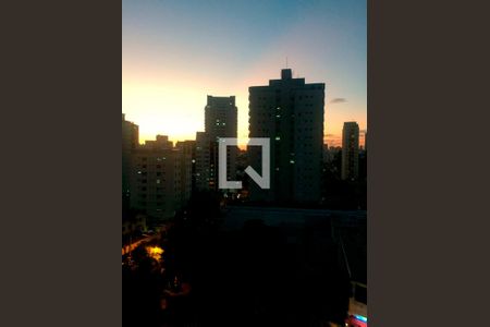 vistas_2 de apartamento à venda com 2 quartos, 65m² em Vila Gumercindo, São Paulo