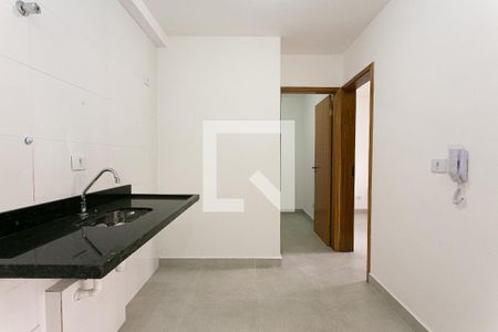 Cozinha de apartamento para alugar com 2 quartos, 41m² em Chácara Califórnia, São Paulo