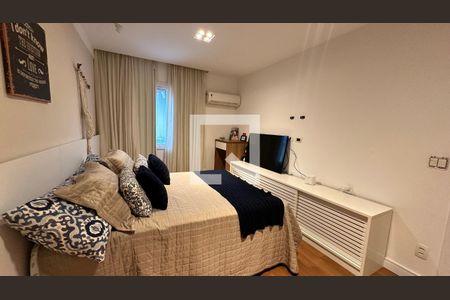 Quarto 1 de casa de condomínio para alugar com 5 quartos, 360m² em Barra da Tijuca, Rio de Janeiro