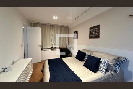 Quarto 1 de casa de condomínio para alugar com 5 quartos, 360m² em Barra da Tijuca, Rio de Janeiro