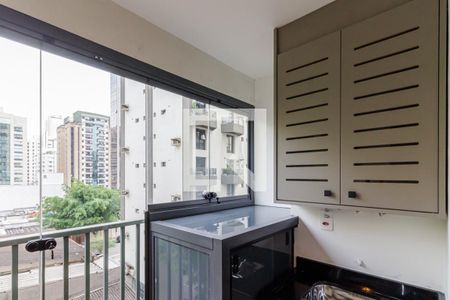 Sacada e Área de Serviço de apartamento para alugar com 1 quarto, 40m² em Indianópolis, São Paulo
