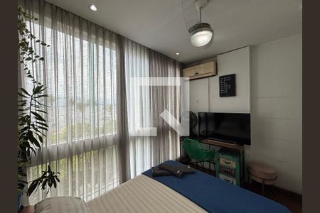 Quarto 2 de apartamento para alugar com 3 quartos, 118m² em Botafogo, Rio de Janeiro