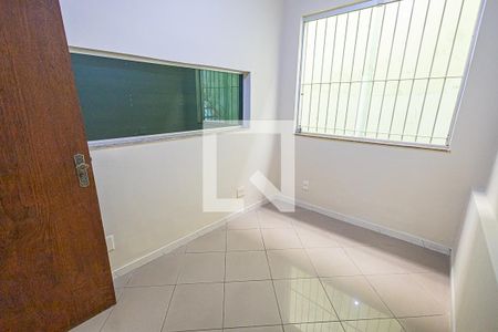 Quarto 2 de casa para alugar com 2 quartos, 105m² em Santa Monica, Belo Horizonte