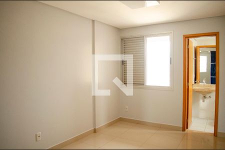Suíte de apartamento para alugar com 2 quartos, 72m² em Setor Oeste, Goiânia