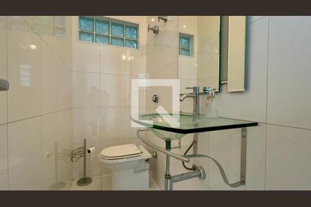 Lavabo de apartamento para alugar com 3 quartos, 170m² em Cerqueira César, São Paulo