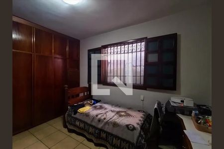 Quarto de casa para alugar com 5 quartos, 372m² em Flamengo, Contagem