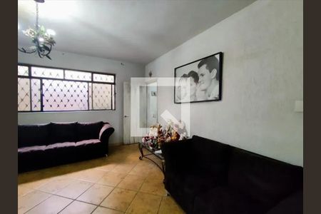 Sala de casa para alugar com 5 quartos, 372m² em Flamengo, Contagem