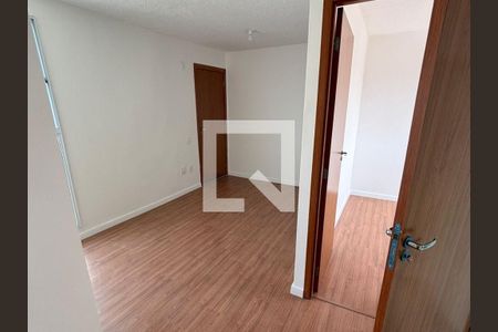 Sala de apartamento para alugar com 2 quartos, 50m² em Jardim Alvorada, Nova Iguaçu