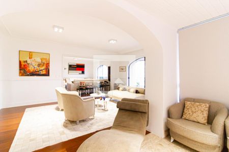 Sala  de apartamento à venda com 4 quartos, 267m² em Pacaembu, São Paulo