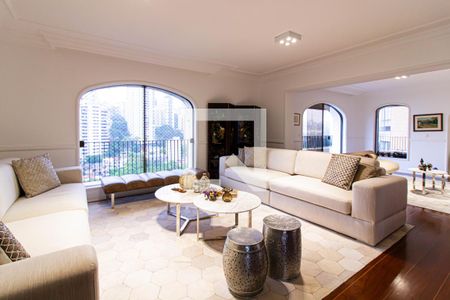 Sala  de apartamento à venda com 4 quartos, 267m² em Pacaembu, São Paulo
