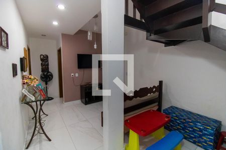 Sala de casa à venda com 4 quartos, 258m² em Santa Rosa, Niterói
