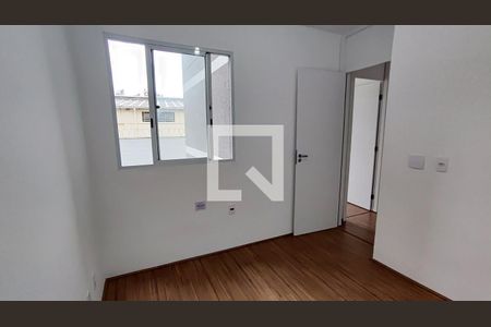 Quarto 1 de apartamento para alugar com 2 quartos, 35m² em Taquara, Rio de Janeiro