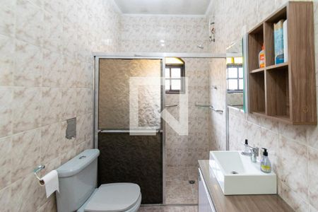 Banheiro Social de casa à venda com 4 quartos, 400m² em Vila Fachini, São Paulo
