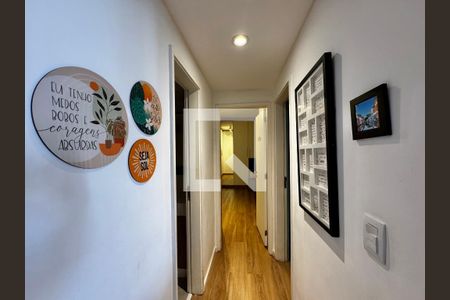 Corredor de apartamento para alugar com 3 quartos, 108m² em Barra da Tijuca, Rio de Janeiro