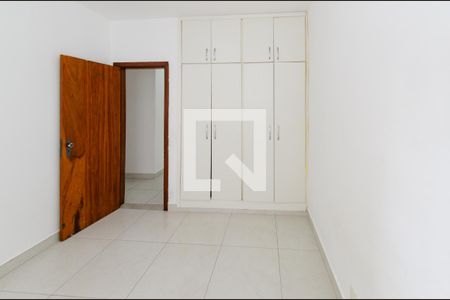 Quarto 1 de apartamento para alugar com 2 quartos, 67m² em Alto Caiçaras, Belo Horizonte