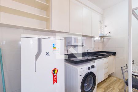 Cozinha de apartamento para alugar com 1 quarto, 29m² em Brás, São Paulo