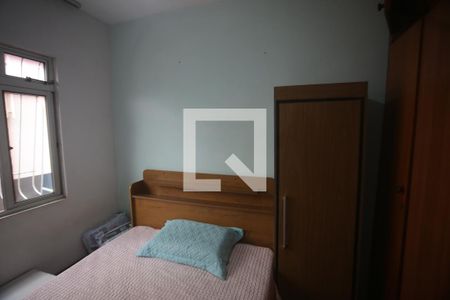 Quarto de apartamento à venda com 3 quartos, 120m² em João Pinheiro, Belo Horizonte