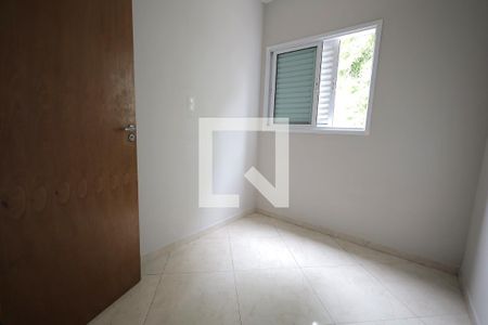 Quarto 1 de apartamento para alugar com 2 quartos, 41m² em Jardim Cristiane, Santo André